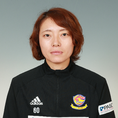 レディースアカデミーGKコーチ 菅原　未紗の写真を紹介