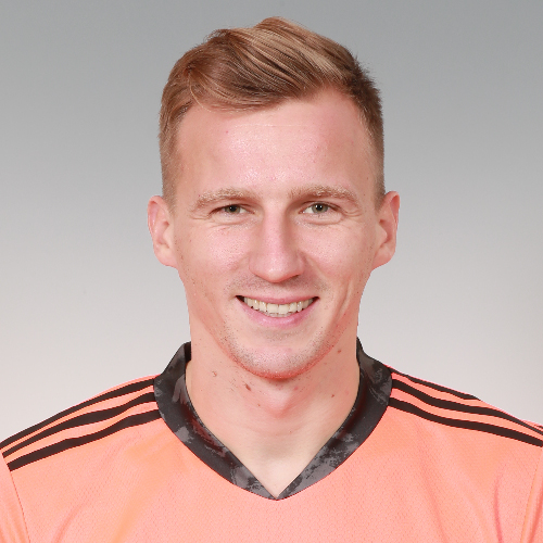 選手顔写真を紹介しています