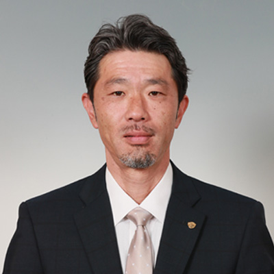 強化育成本部長 丹治 祥庸の写真を紹介