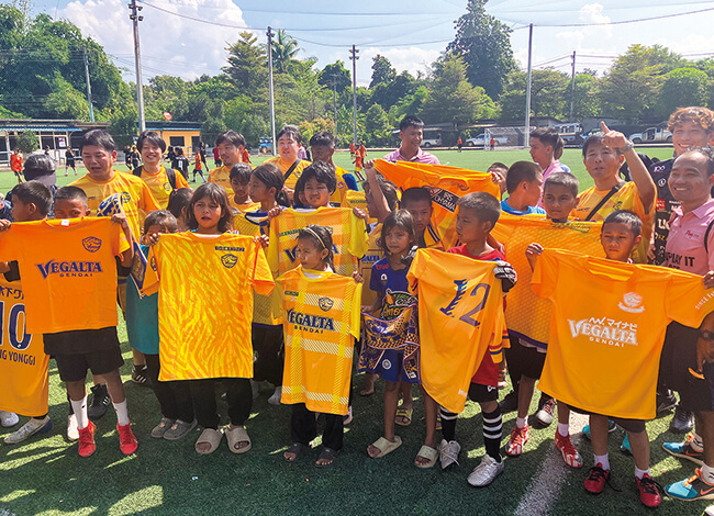写真紹介 タイの子どもたちにベガルタ仙台を届けよう！活動の様子